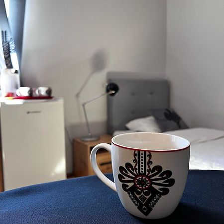 Хостел Gosciniec Folkier Зґєж Екстер'єр фото
